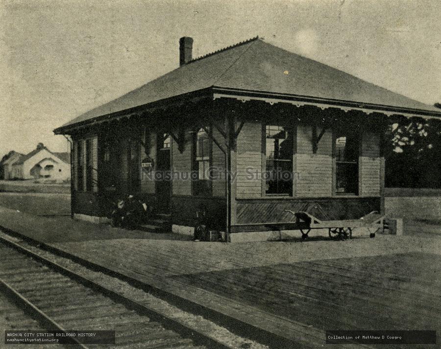 Postcard: Maine Central Railroad Station, Unity, Maine